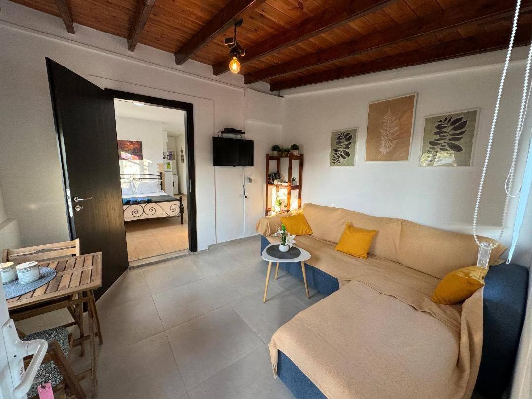 Olive Tree House,Agios Gordios Apartment Agios Gordios  Bagian luar foto